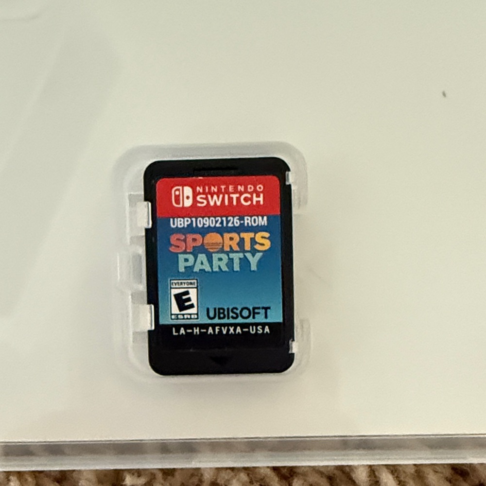 Nintendo Sports Party for Switch - Red, Blue, Green - Picture 4 of 4